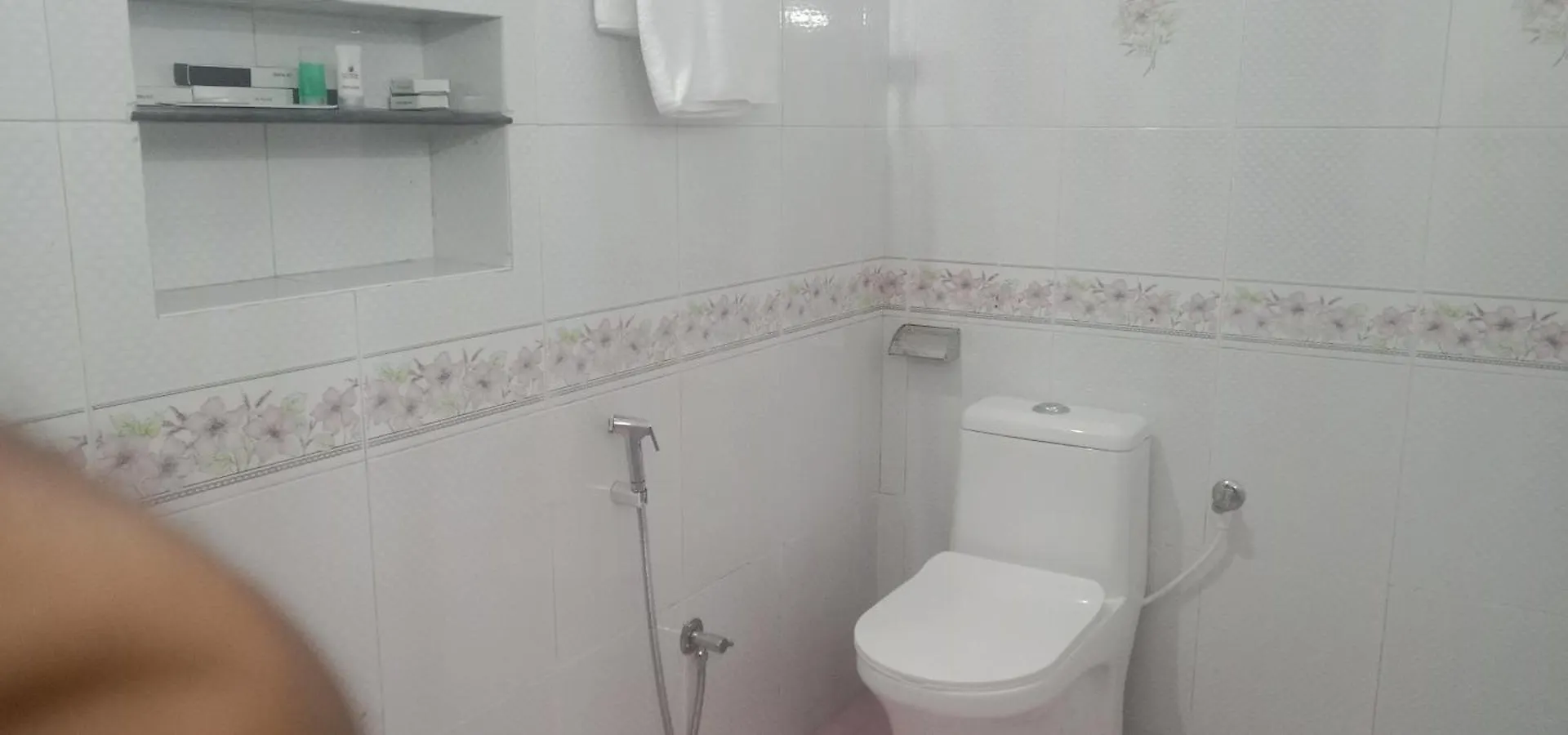 טריואנדרום Aaram Kumaramangalam Lake Villa בית נופש